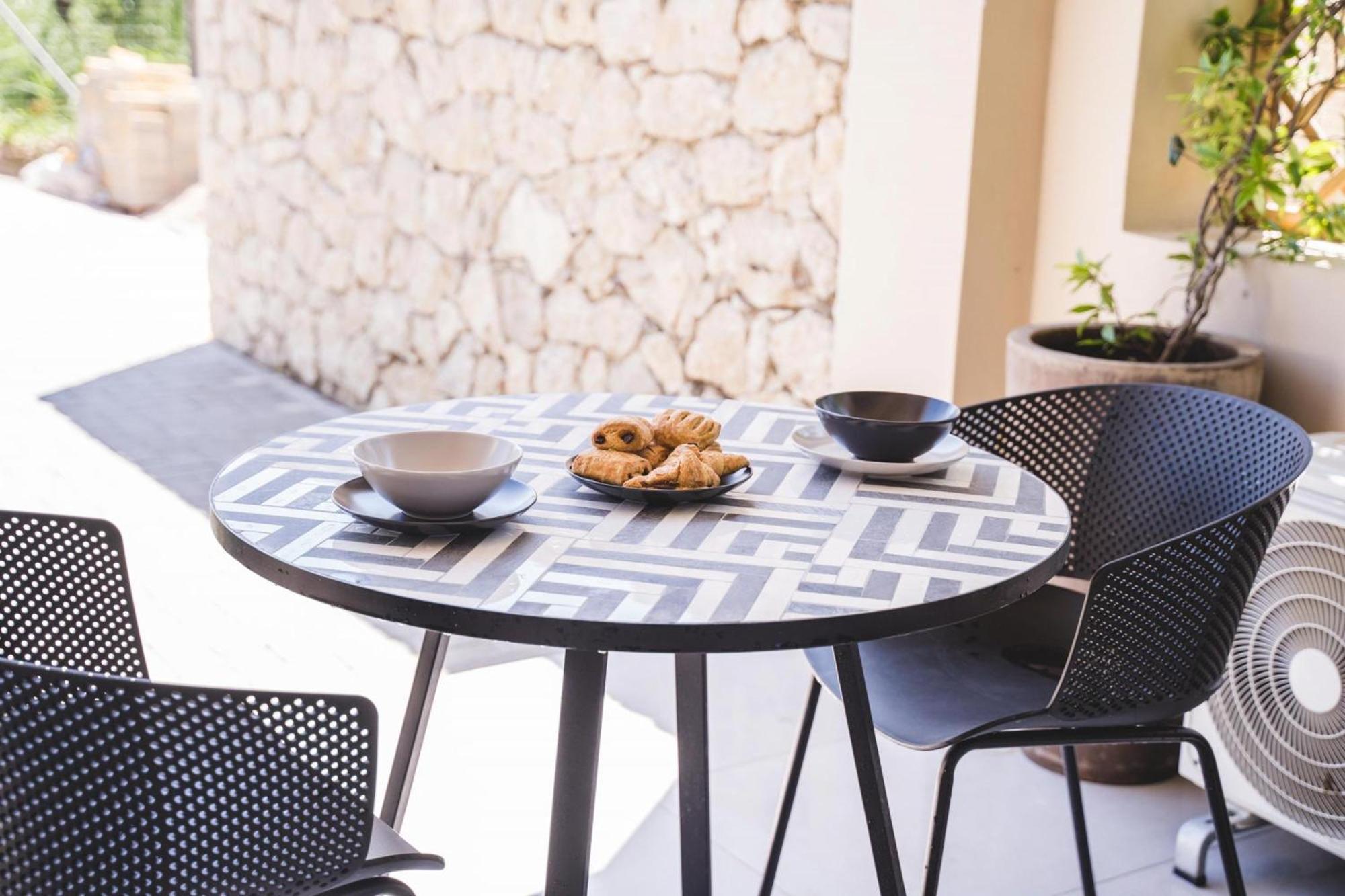 Blue Symphony Suites Apartments Никиана Экстерьер фото