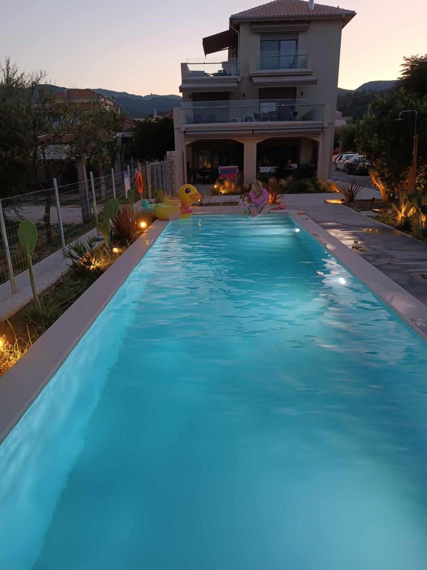 Blue Symphony Suites Apartments Никиана Экстерьер фото